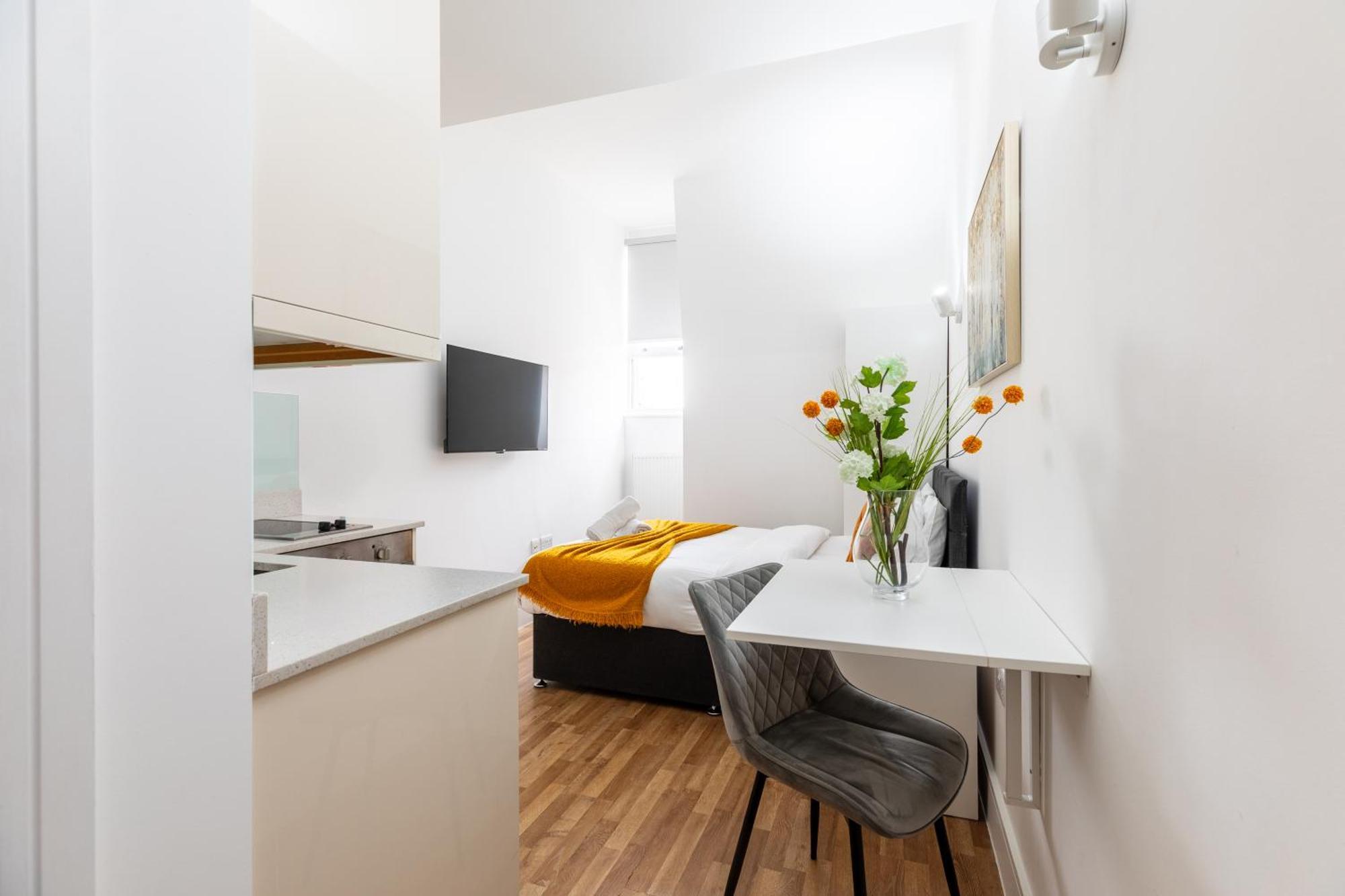 Clarges - Hsk Apartamento *