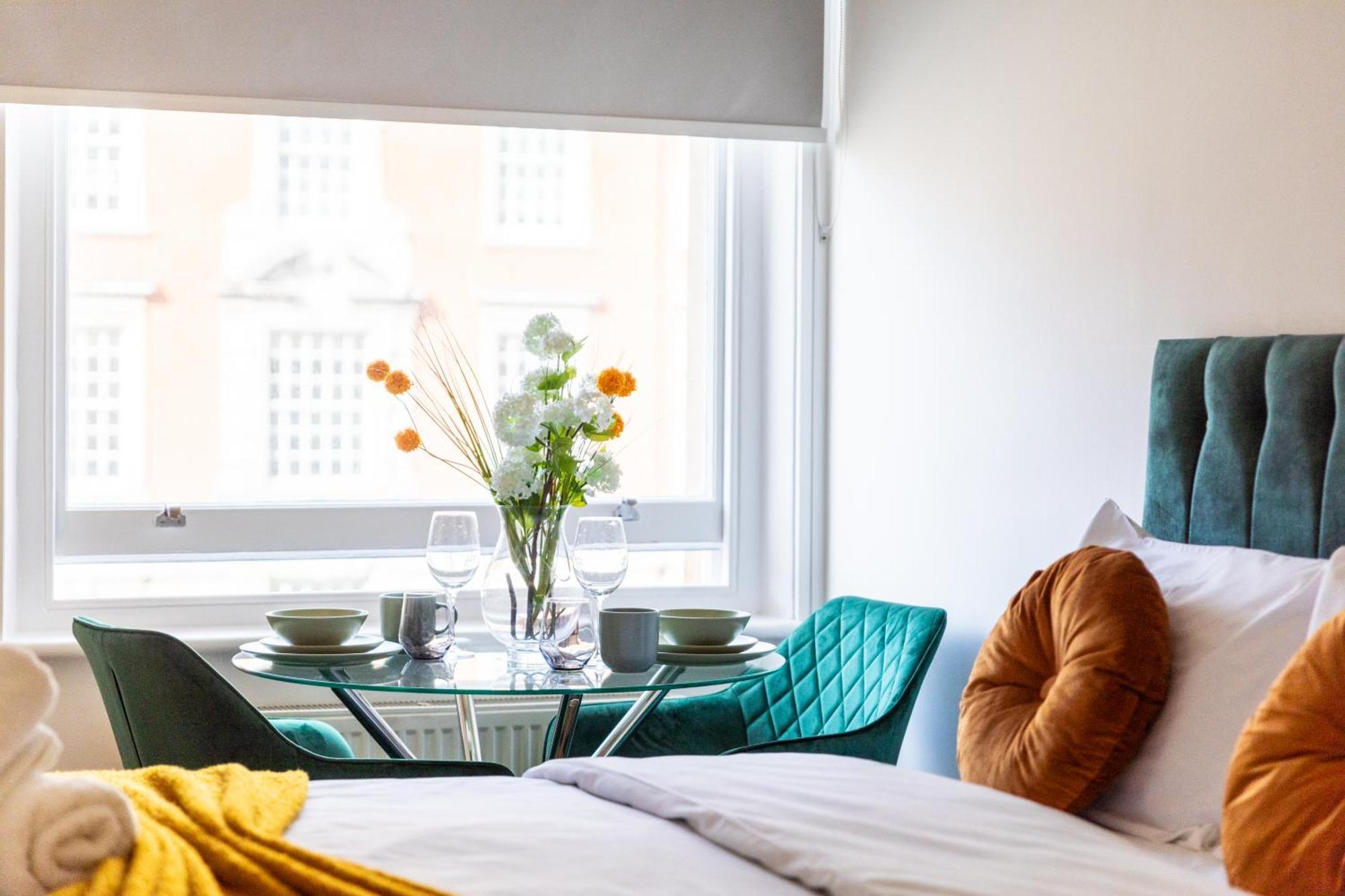 Clarges - Hsk Apartamento Londres